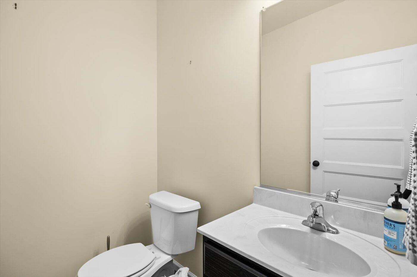 105 Ridgeway Street Fredericksburg, VA 22401 - Photo 18 of 34 24-6K1A6962