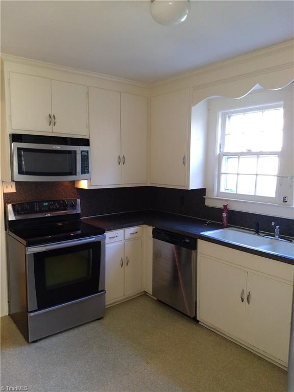 206 Ridgewood Drive Lexington, NC 27292 - Photo 8 of 26 Gallery Image 8