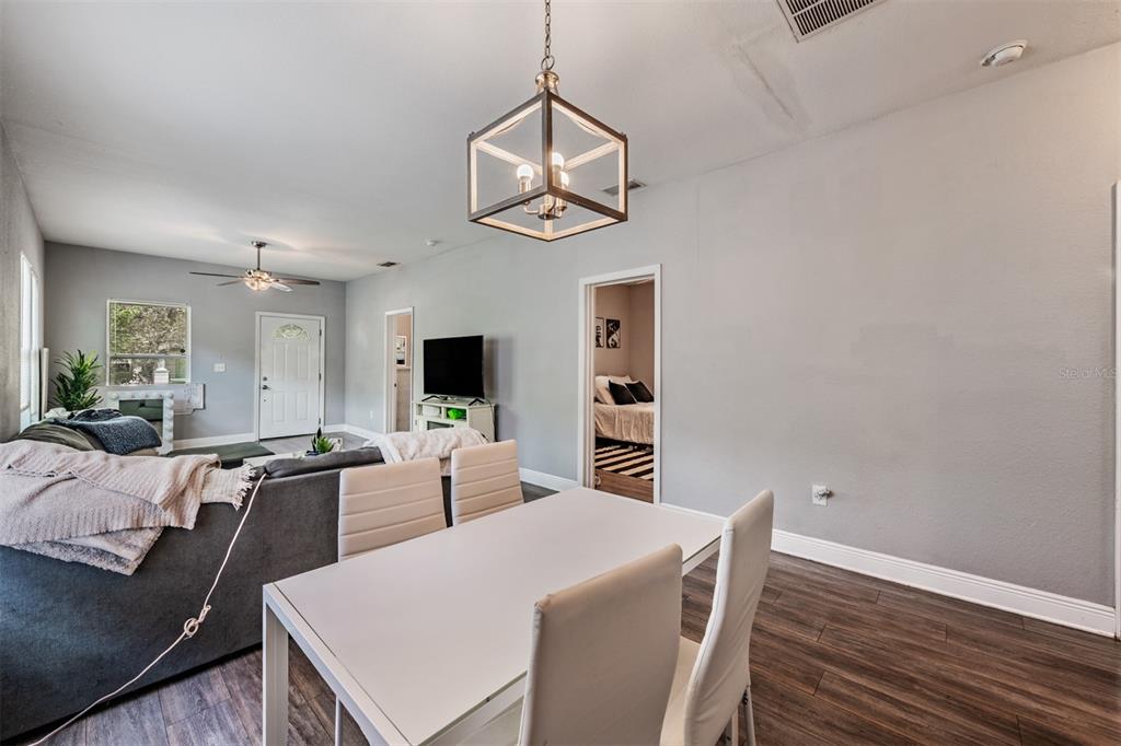 2334 West Spruce Street Tampa, FL 33607 - Photo 10 of 24 a view of a dining room with furniture