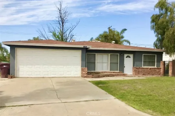 $2,350 | 12081 Marigold Avenue, Moreno Valley, CA 92557