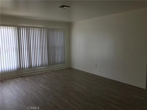 $2,350 | 12081 Marigold Avenue, Moreno Valley, CA 92557