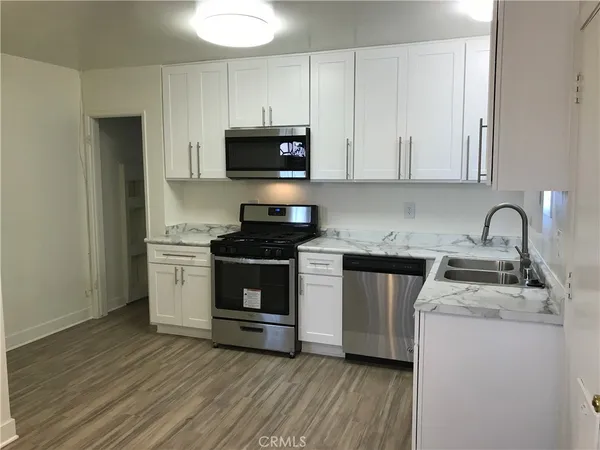 $2,350 | 12081 Marigold Avenue, Moreno Valley, CA 92557