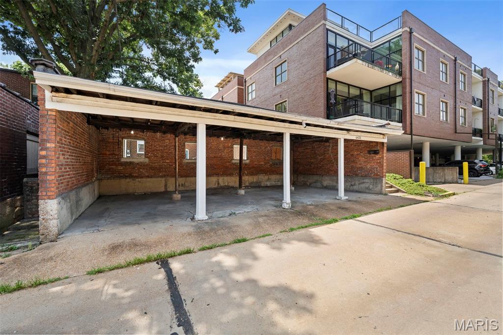 6431 Clayton Road Clayton, MO 63117 - Photo 27 of 40