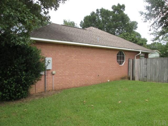 866 Copper Ridge Place Cantonment, FL 32533 - Photo 4 of 30 Gallery Image 4