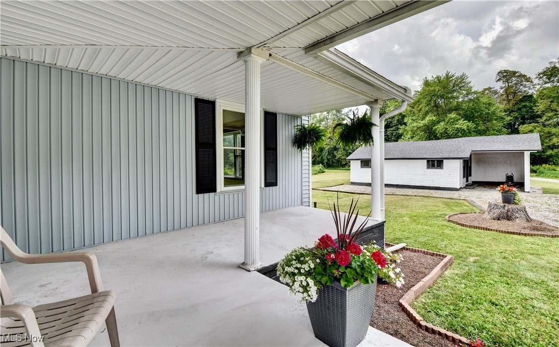 6865 Mill Road Northwest Dundee, OH 44624 - Photo 9 of 39 Gallery Image 9
