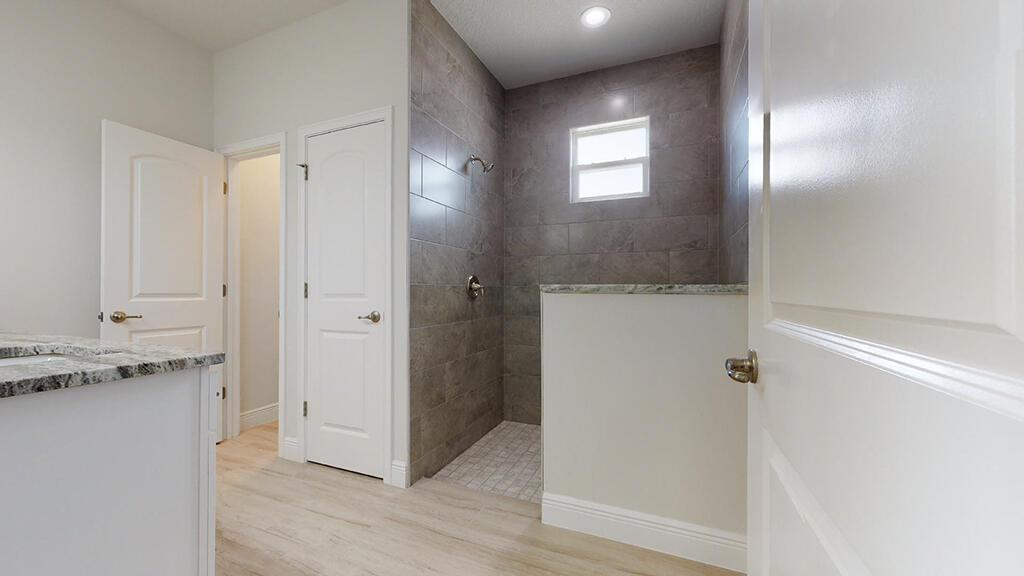 3266 Aspen Road Southeast Palm Bay, FL 32909 - Photo 17 of 20 Master Bathroom