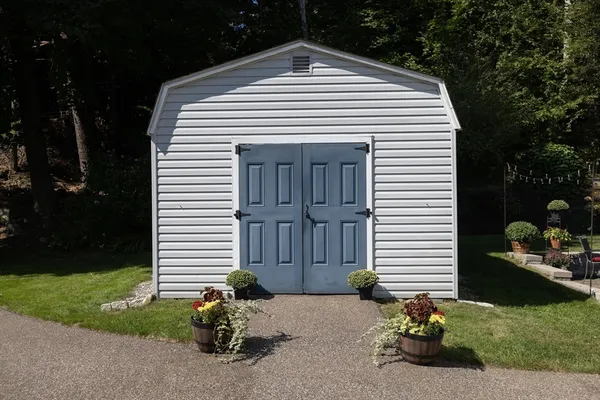 $539,000 | 95 Sunnyside Avenue, Holden, MA 01520