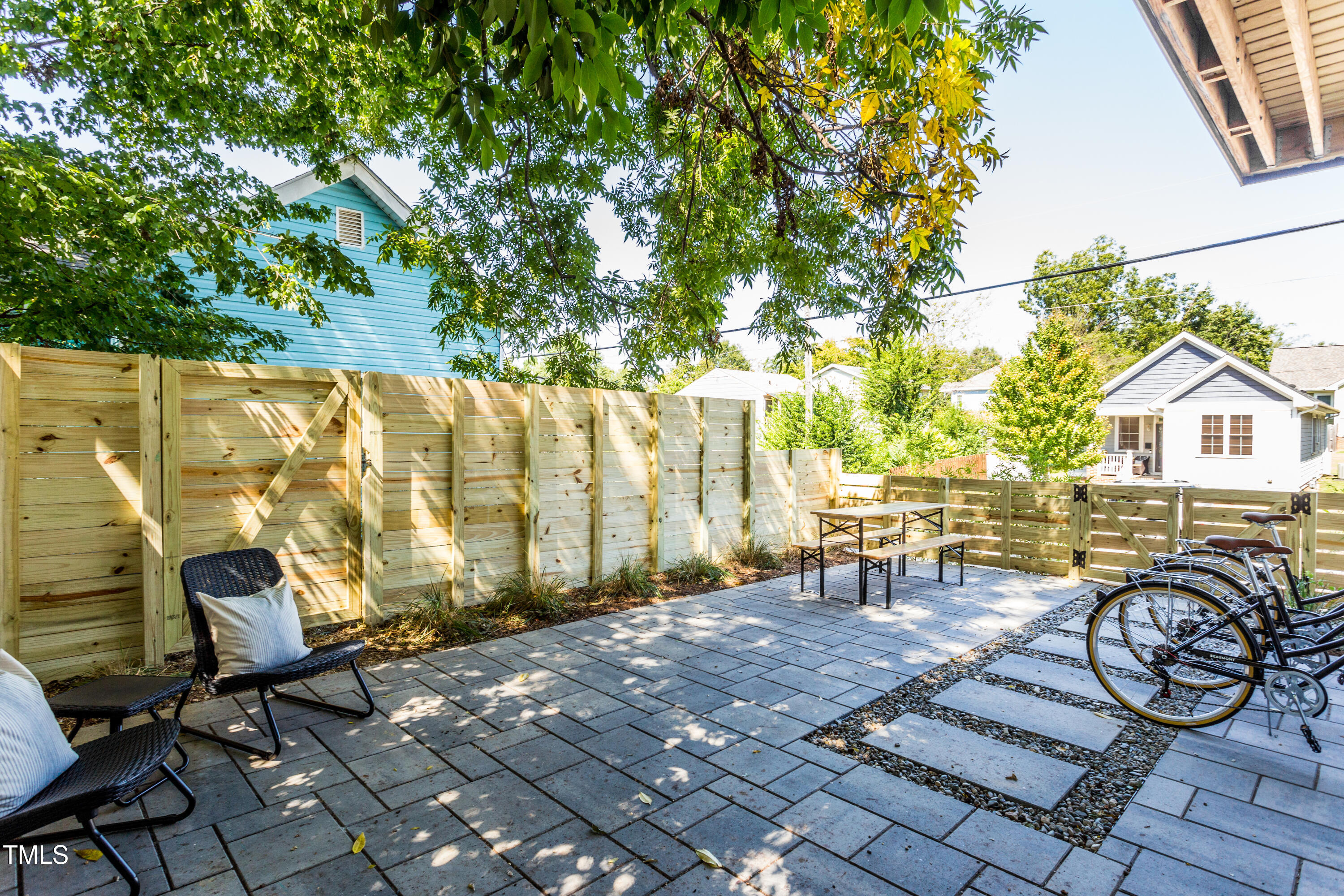 123 Idlewild Avenue, Unit 301 Raleigh, NC 27601 - Photo 5 of 20 a view of outdoor space yard and patio