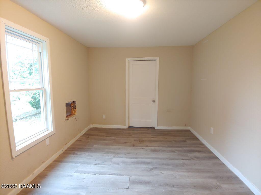 106 13th Street Lafayette, LA 70501 - Photo 11 of 18 11 Bedroom 2