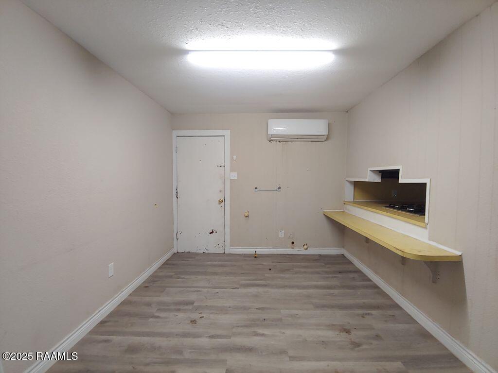 106 13th Street Lafayette, LA 70501 - Photo 5 of 18 5 Dining Room