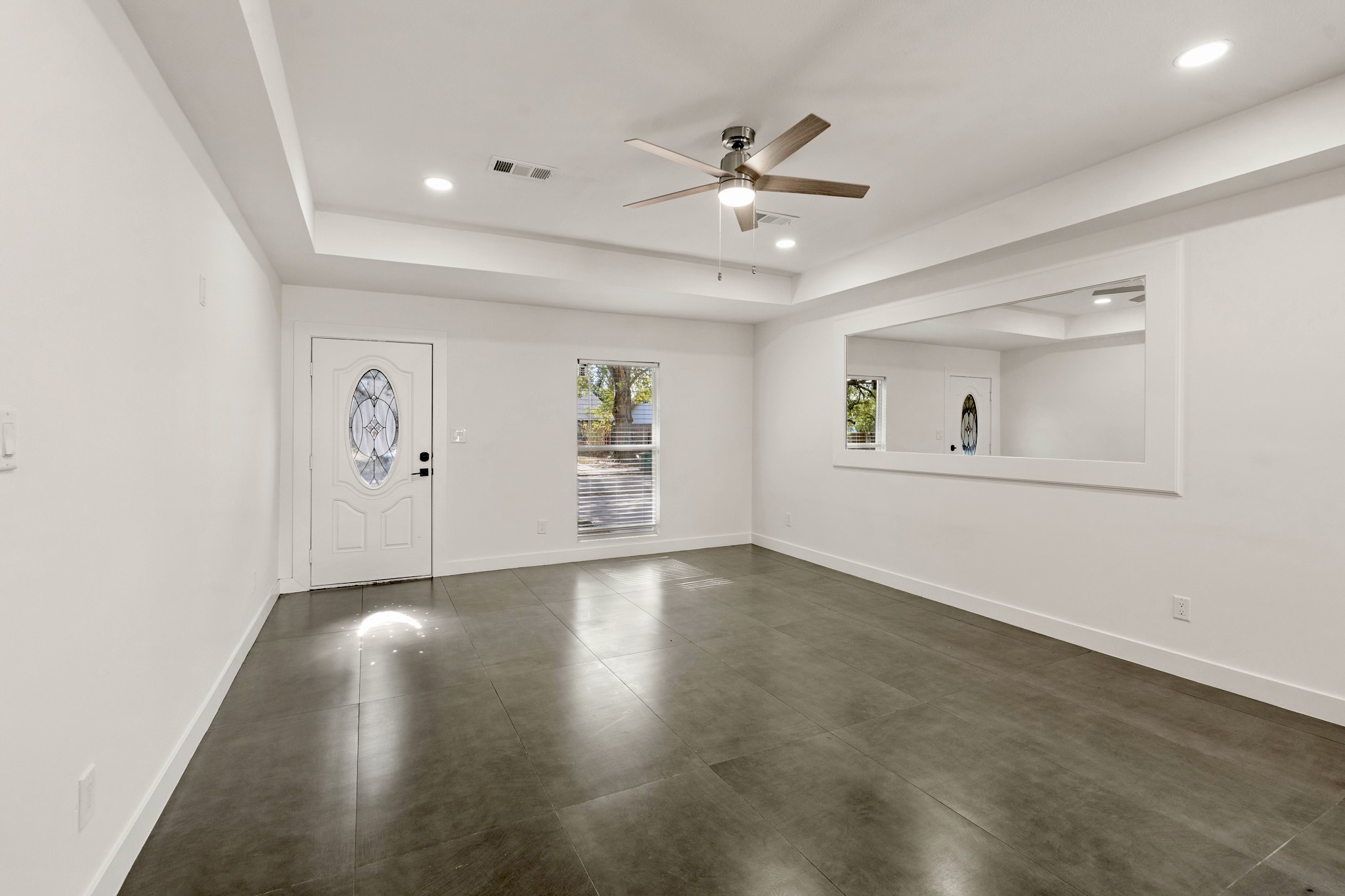 5902 Reamer Street Houston, TX 77074 - Photo 5 of 35