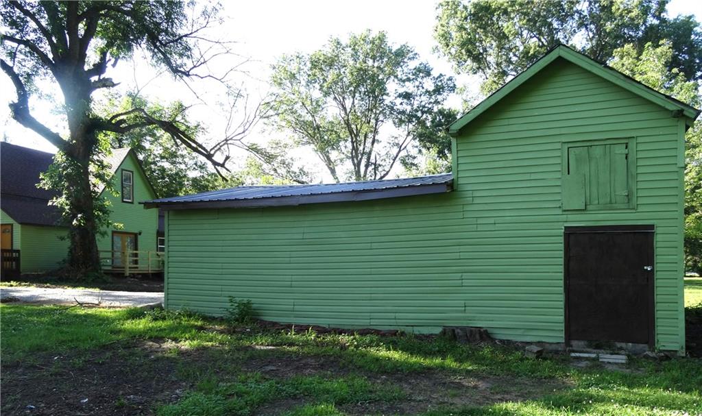 305 South Mechanic Street Butler, MO 64730 - Photo 59 of 65