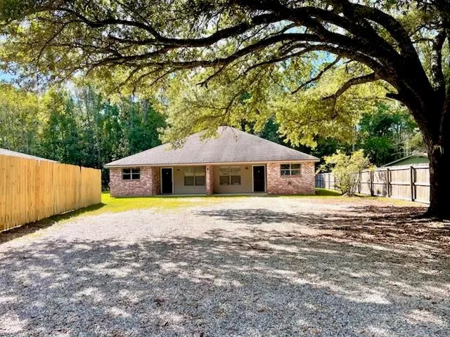 $1,250 | 21 Big Spring Road, Unit A, Picayune, MS 39466