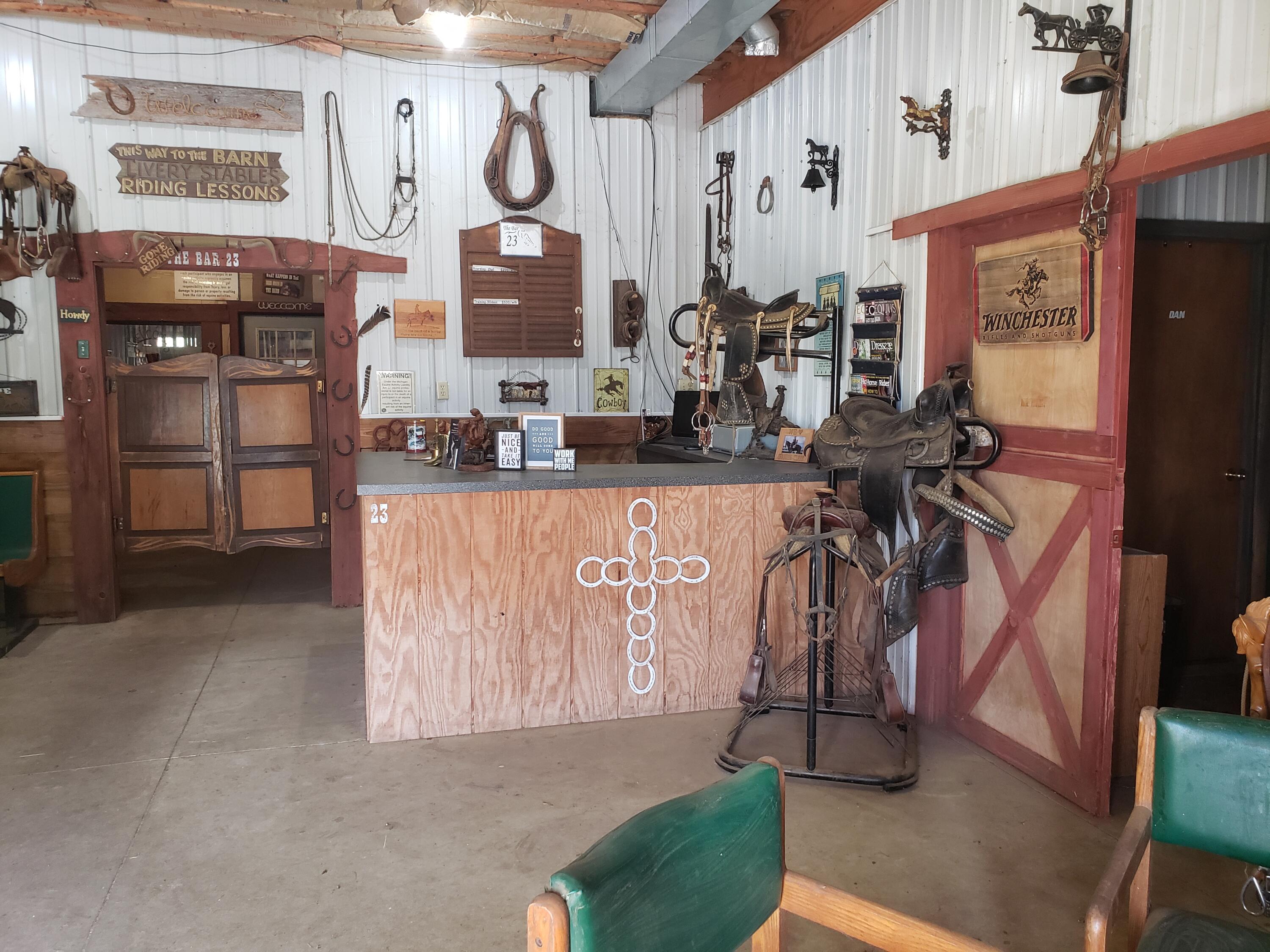 11086 Howard City Edmore Road Lakeview, MI 48850 - Photo 7 of 42 Entrance Office