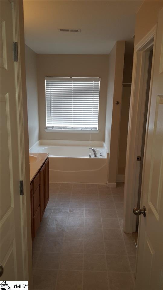 10 Catterick Way Fountain Inn, SC 29644 - Photo 11 of 23 Gallery Image 11