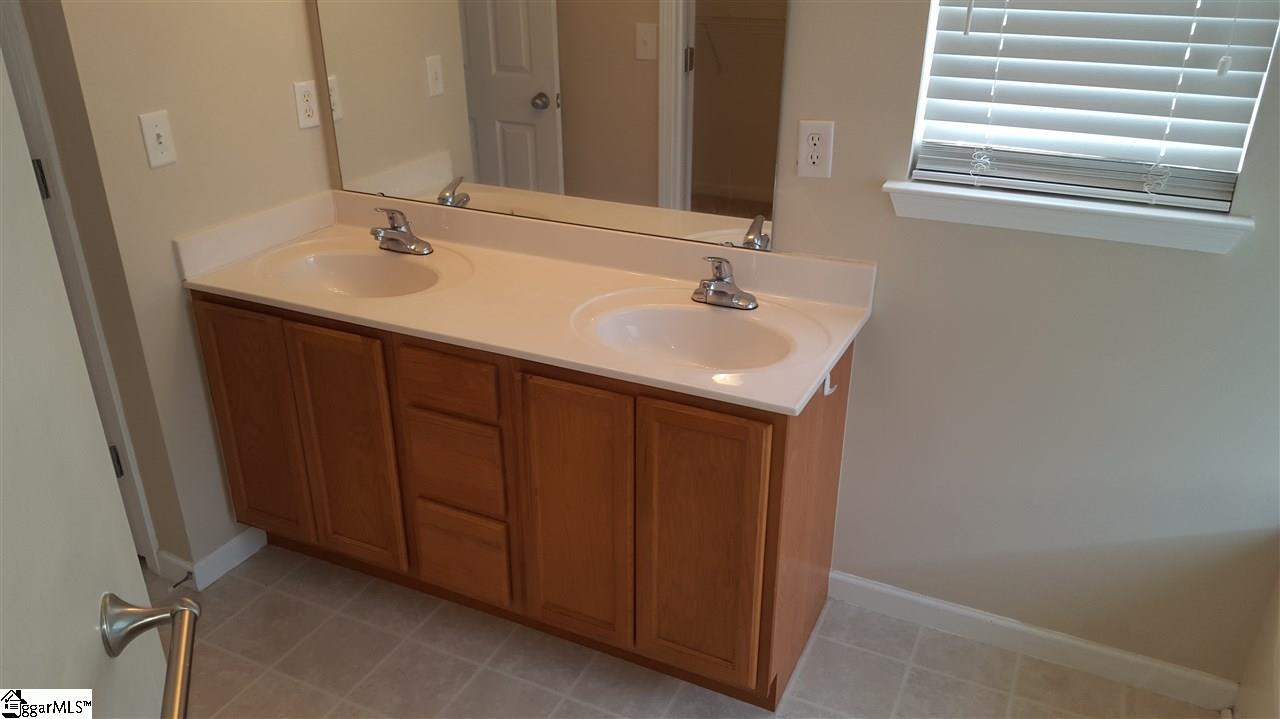 10 Catterick Way Fountain Inn, SC 29644 - Photo 13 of 23 Gallery Image 13