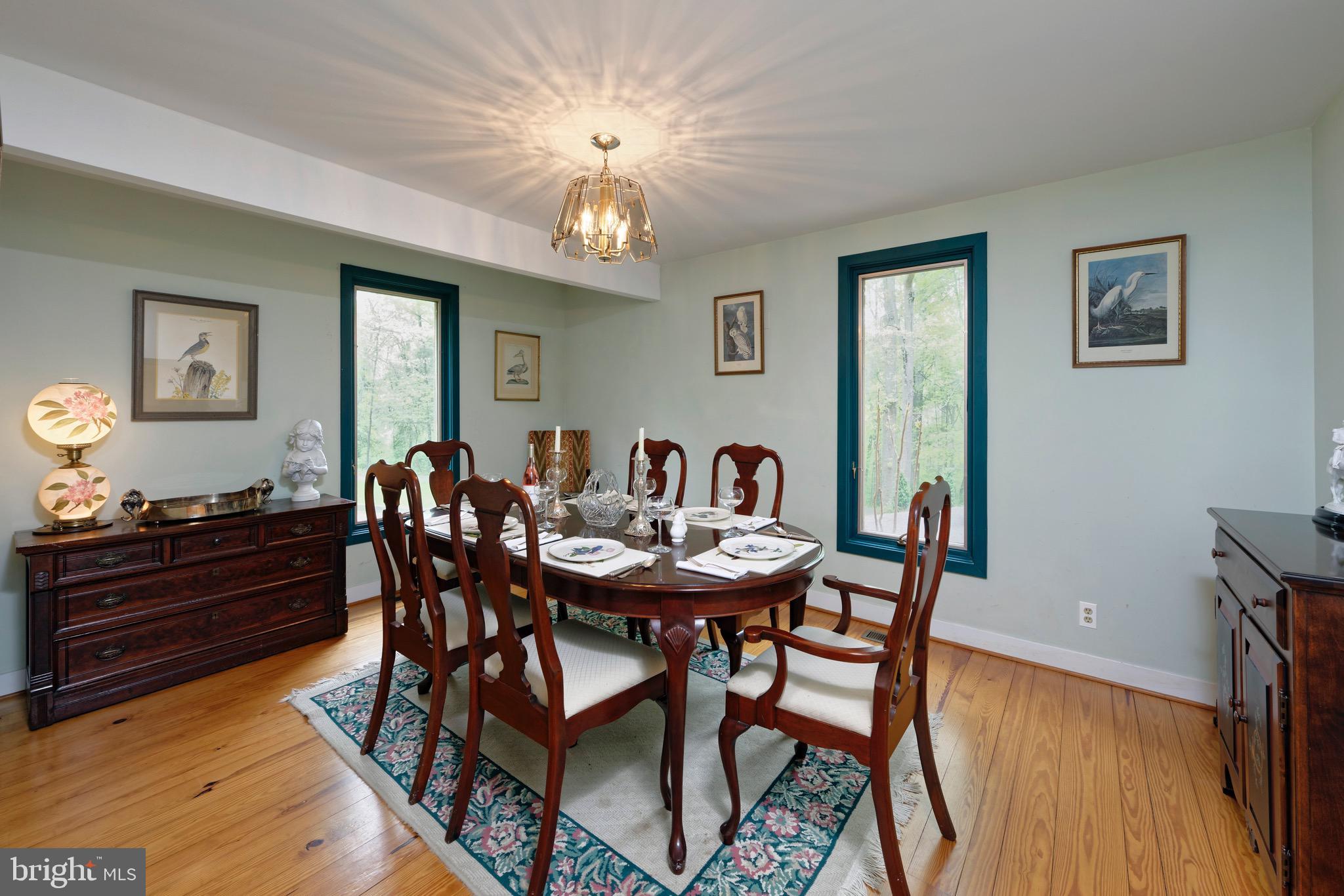 23159 Tail Race Road Aldie, VA 20105 - Photo 8 of 51 Separate formal dining room has hardwood floors