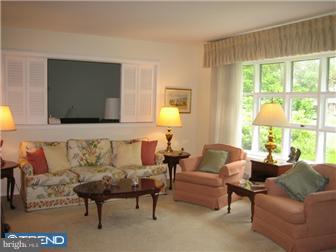 1 Sioux Road Pennington, NJ 08534 - Photo 3 of 12