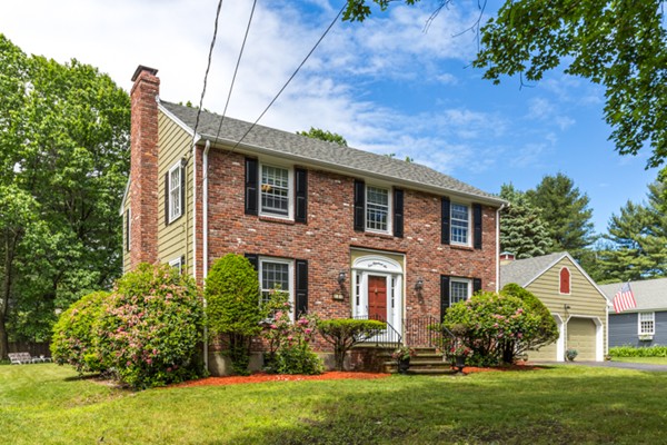 106 Red Gate Lane Reading, MA 01867 - Photo 3 of 30