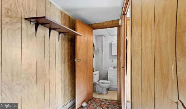 a view of a storage & utility room