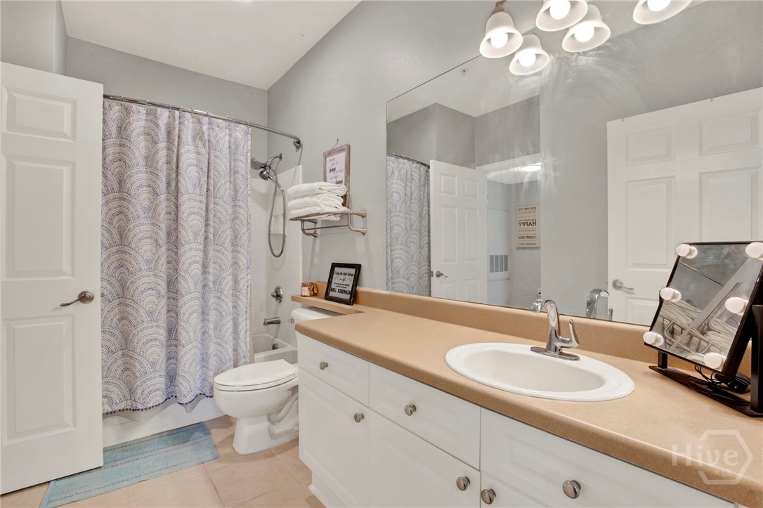 1735 Whitemarsh Way Savannah, GA 31410 - Photo 20 of 40