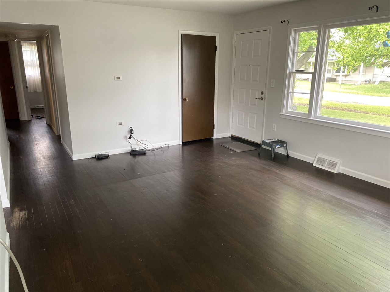 9350 Biddle Street Romulus, MI 48174 - Photo 4 of 21