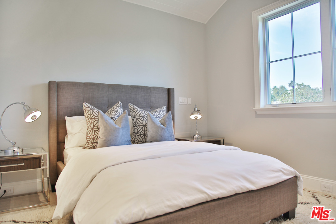 3160 Cavendish Drive Los Angeles, CA 90064 - Photo 29 of 49