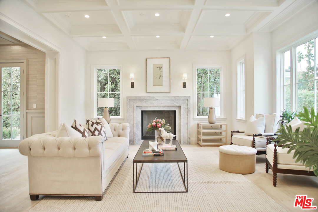 3160 Cavendish Drive Los Angeles, CA 90064 - Photo 6 of 49