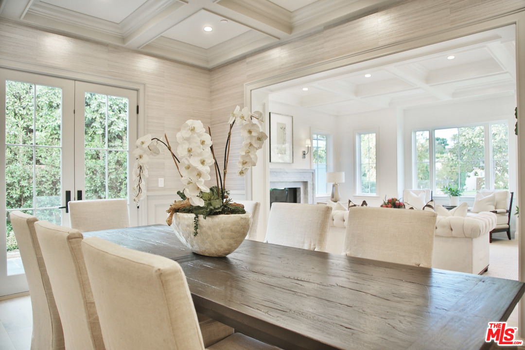 3160 Cavendish Drive Los Angeles, CA 90064 - Photo 8 of 49