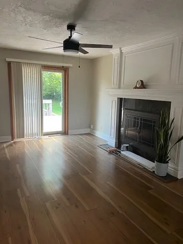 $335,000 | 4317 Northwest R D Mize Road, Blue Springs, MO 64015