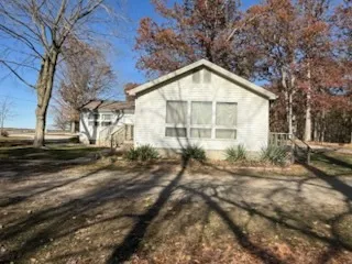 $75,000 | 24586 Marathon Lane, Oakland, IL 61943