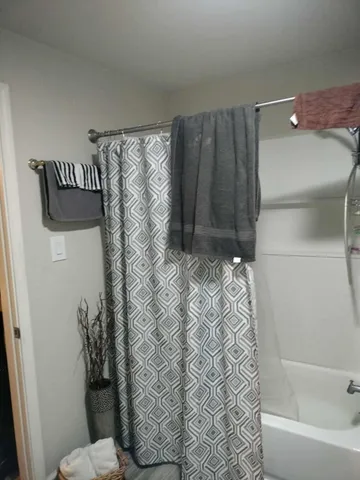 $75,000 | 24586 Marathon Lane, Oakland, IL 61943