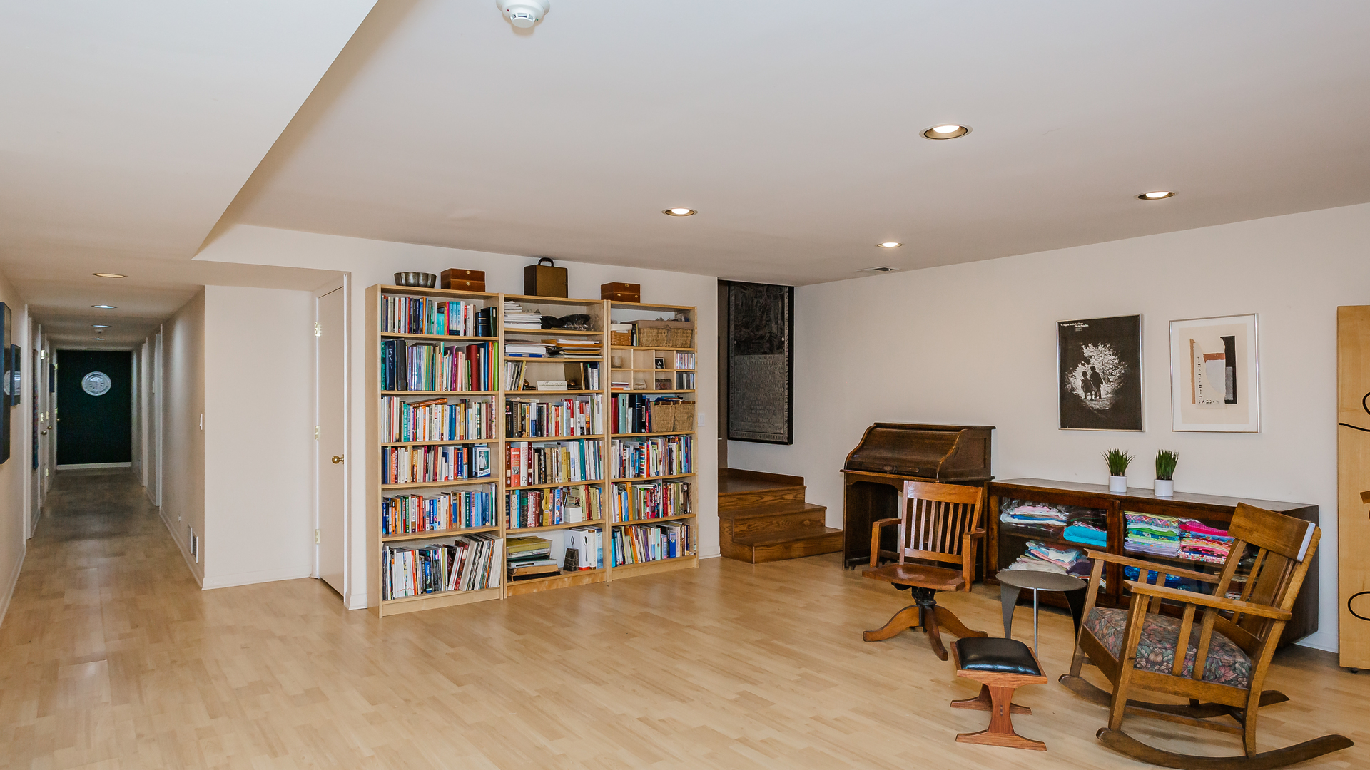 626 West Grace Street, Unit 1E Chicago, IL 60613 - Photo 20 of 29 a view of a room with gym equipment