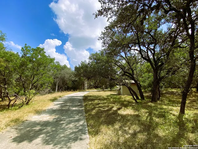 $2,300 | 13211 Potranco Road, San Antonio, TX 78253