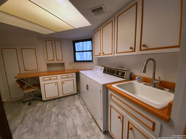 $2,300 | 13211 Potranco Road, San Antonio, TX 78253