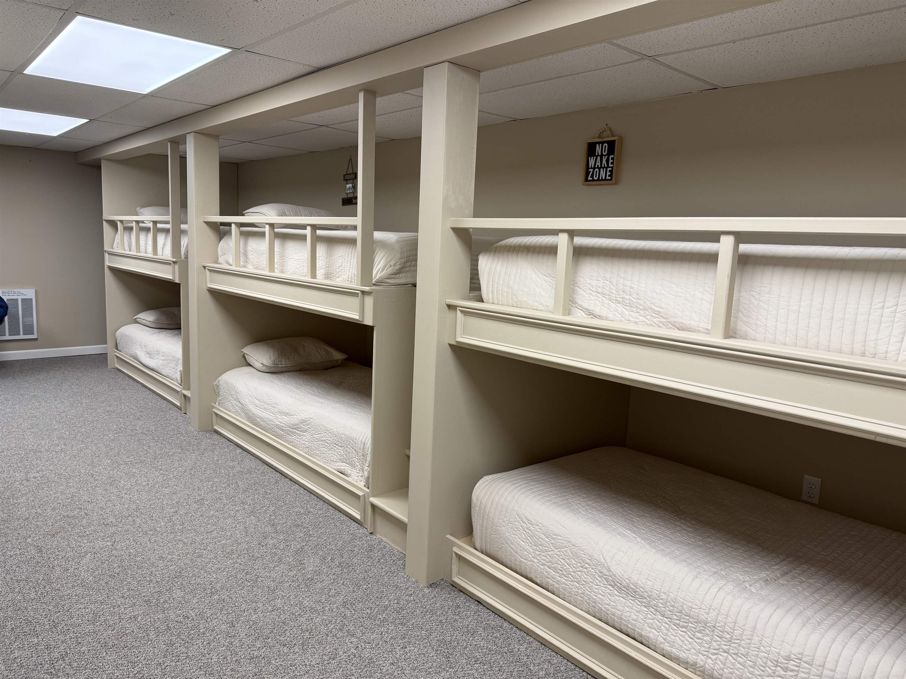 18 Croft Way Laconia, NH 03246 - Photo 13 of 18