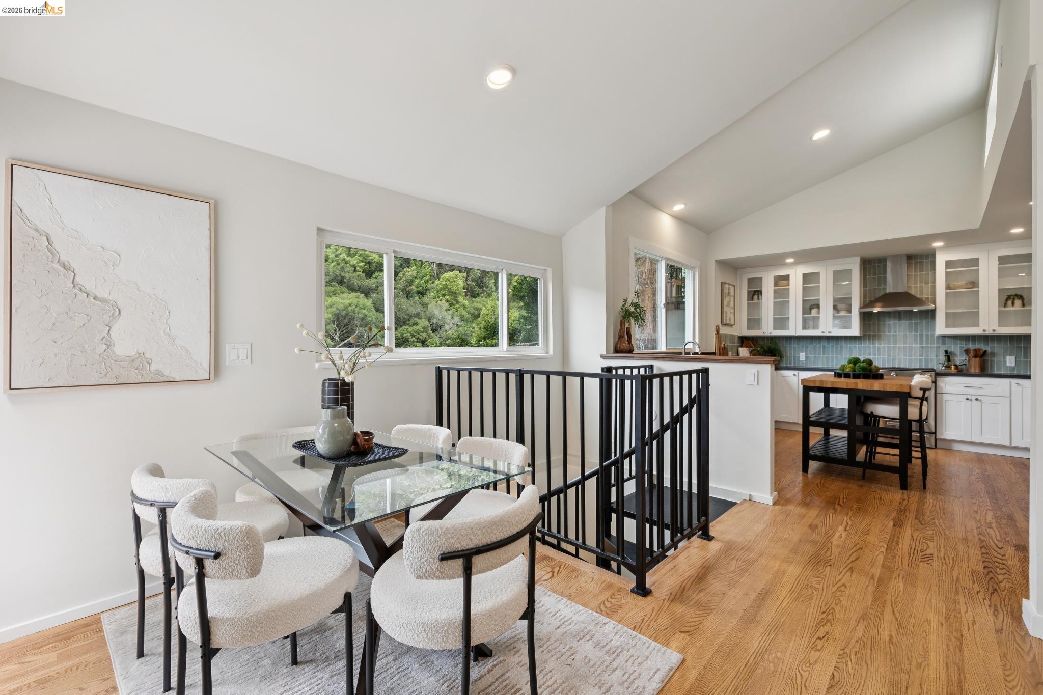1053 Rispin Drive Berkeley, CA 94705 - Photo 11 of 63