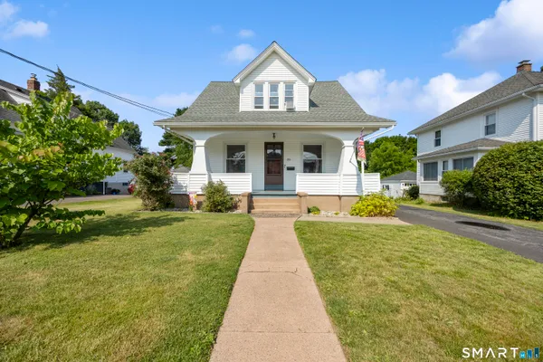 $369,900 | 193 Ridge Road, Middletown, CT 06457