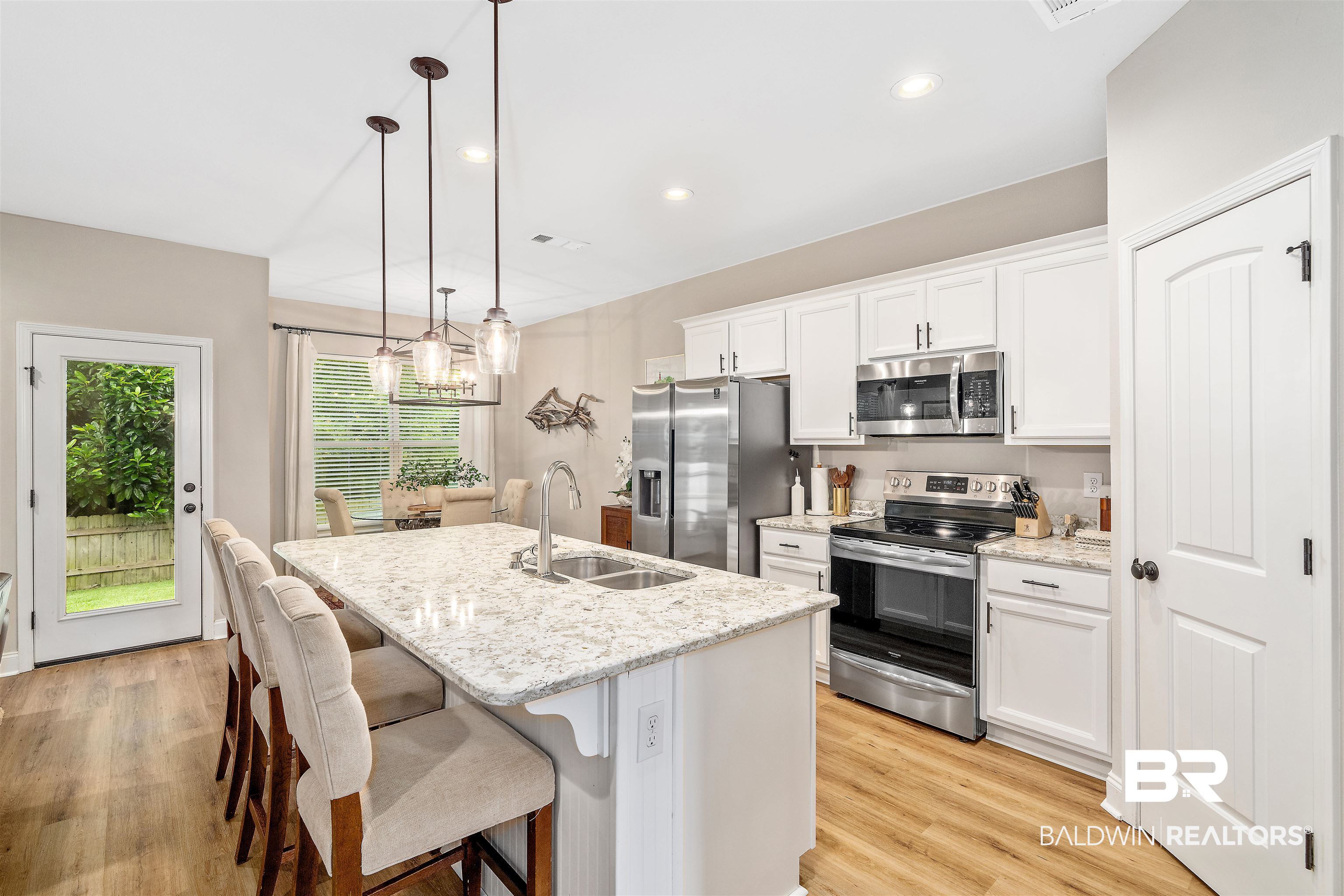 991 Gibson Court Foley, AL 36535 - Photo 8 of 30