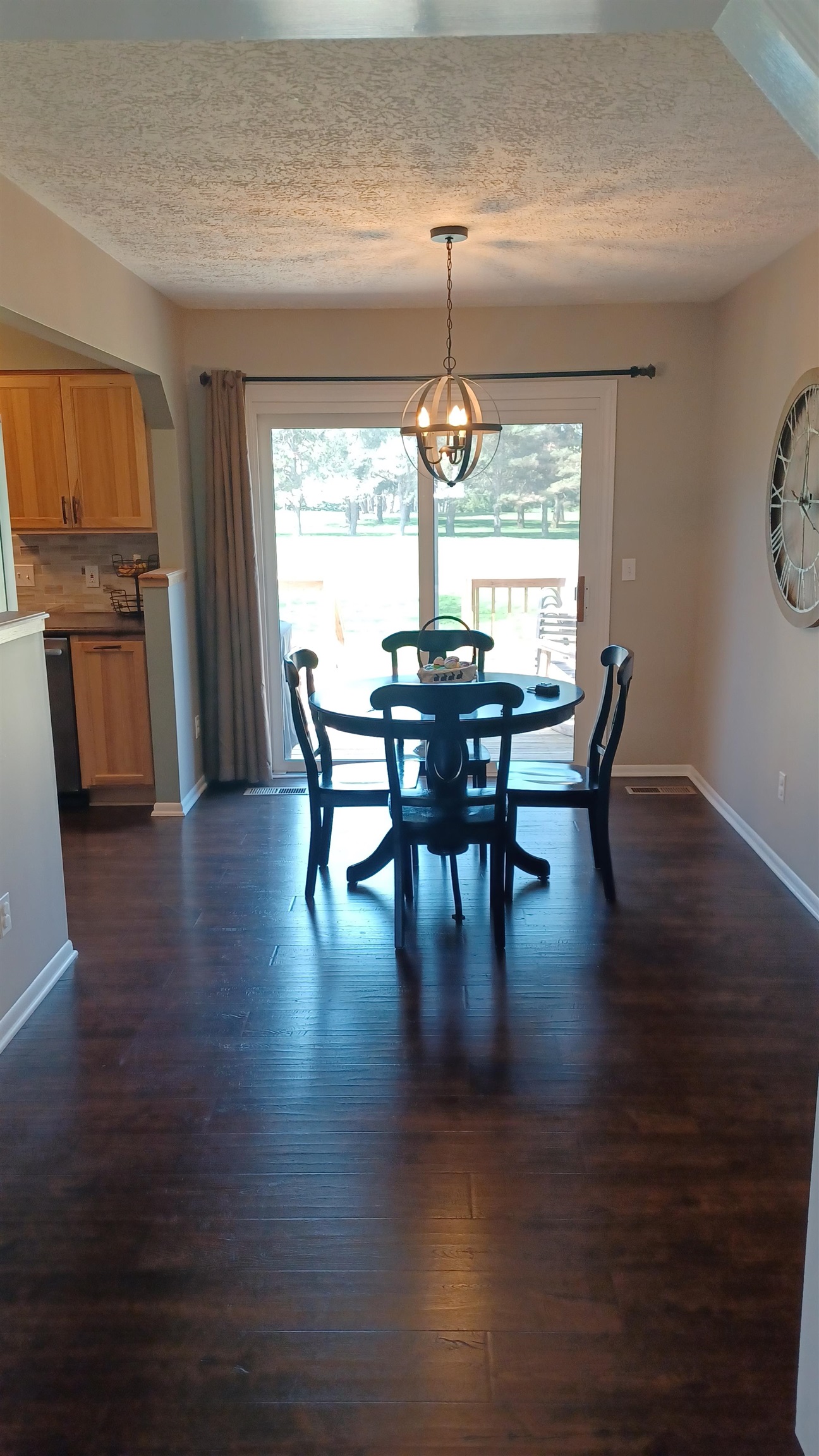 11484 Wood Road Dewitt, MI 48820 - Photo 11 of 33 50172062-b7959122-bdab-4576-8b2e-aac7b48a4856.JPG