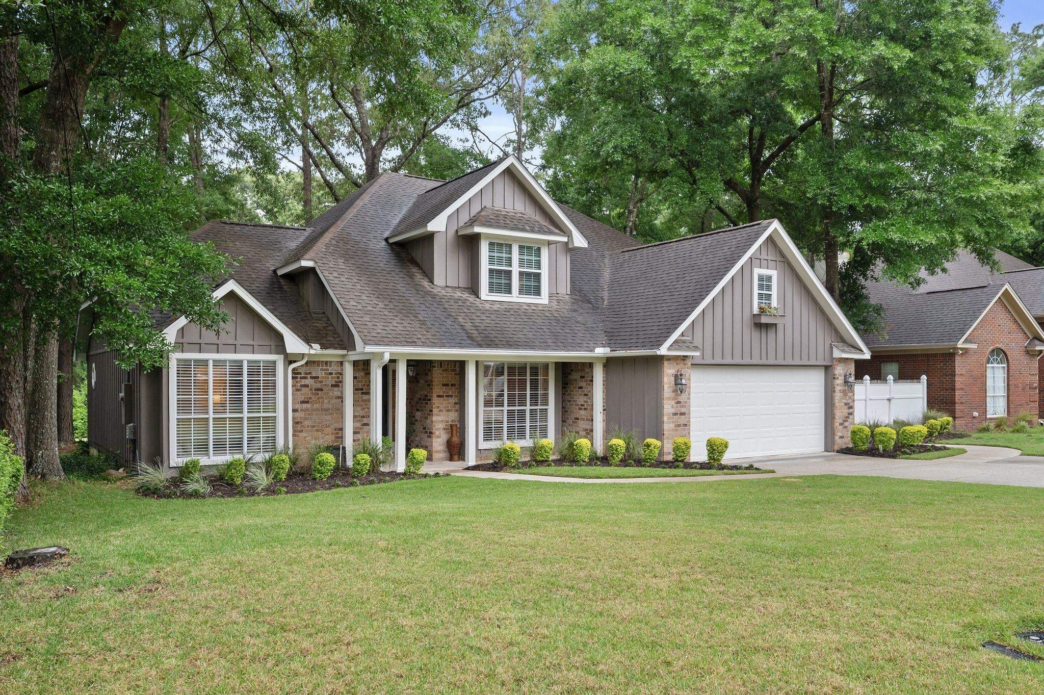 510 Ridgewood Drive Daphne, AL 36526 - Photo 2 of 51 Front Of Structure