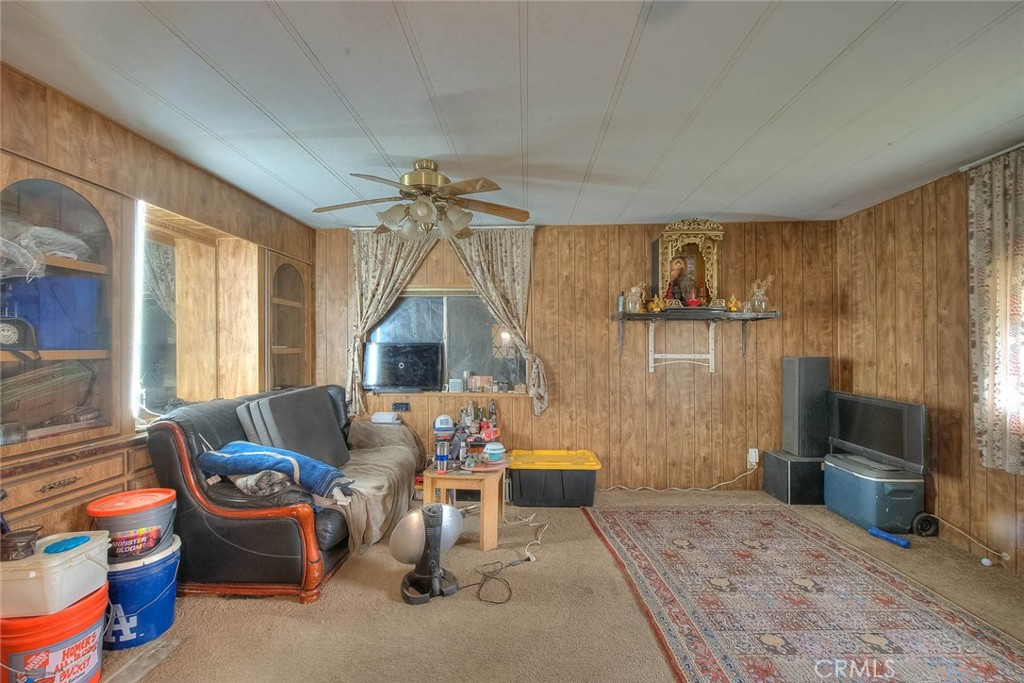 1212 Smith Adelanto, CA 92301 - Photo 20 of 37