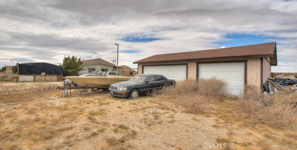 1212 Smith Adelanto, CA 92301 - Photo 25 of 37