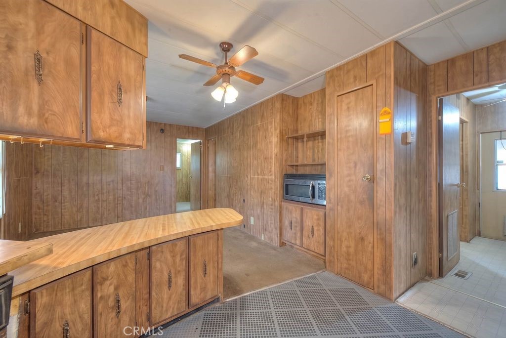 1212 Smith Adelanto, CA 92301 - Photo 6 of 37