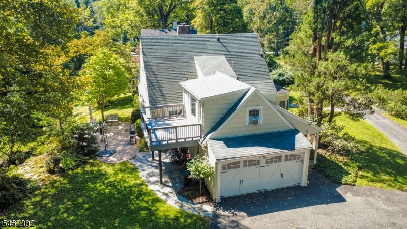 172 New Providence Road Mountainside, NJ 07092 - Photo 3 of 46 Gallery Image 3