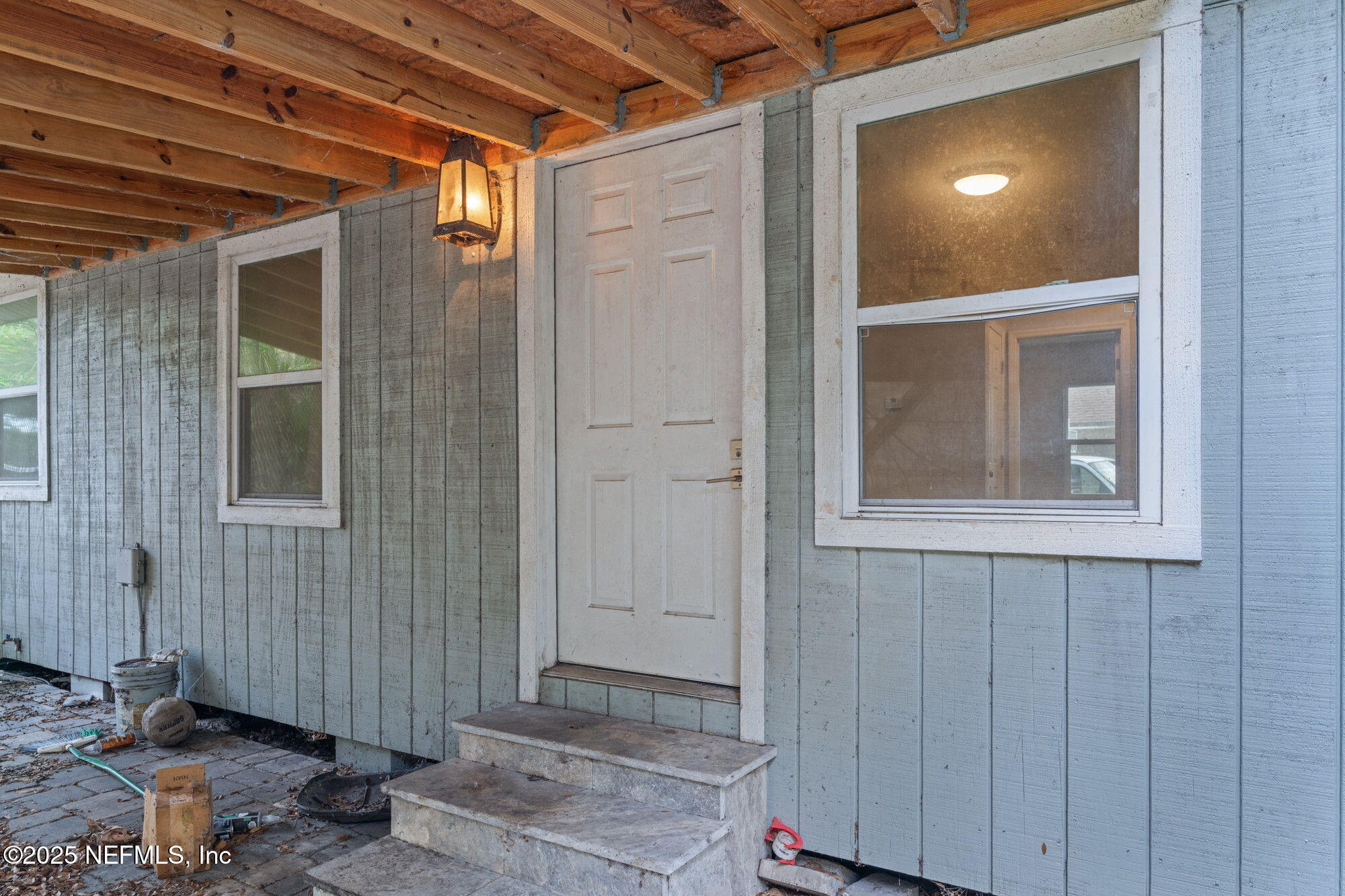 2310 Jerusalem Street Jacksonville, FL 32207 - Photo 25 of 39 a view of a backyard of a house