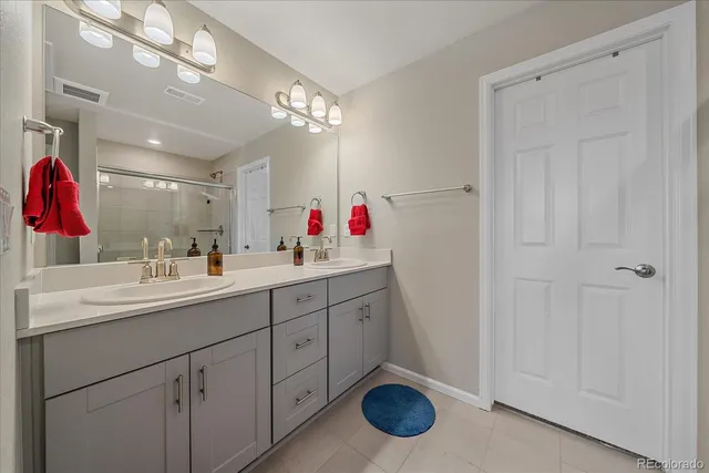 $655,000 | 13704 Via Varra, Broomfield, CO 80020