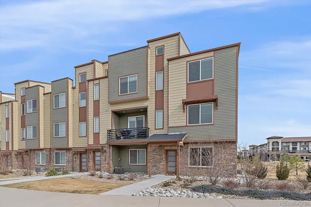 $655,000 | 13704 Via Varra, Broomfield, CO 80020