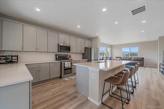 $655,000 | 13704 Via Varra, Broomfield, CO 80020