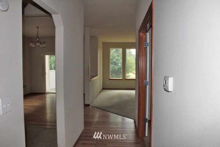 11829 Southeast 191 Street Renton, WA 98058 - Photo 13 of 23 Gallery Image 13